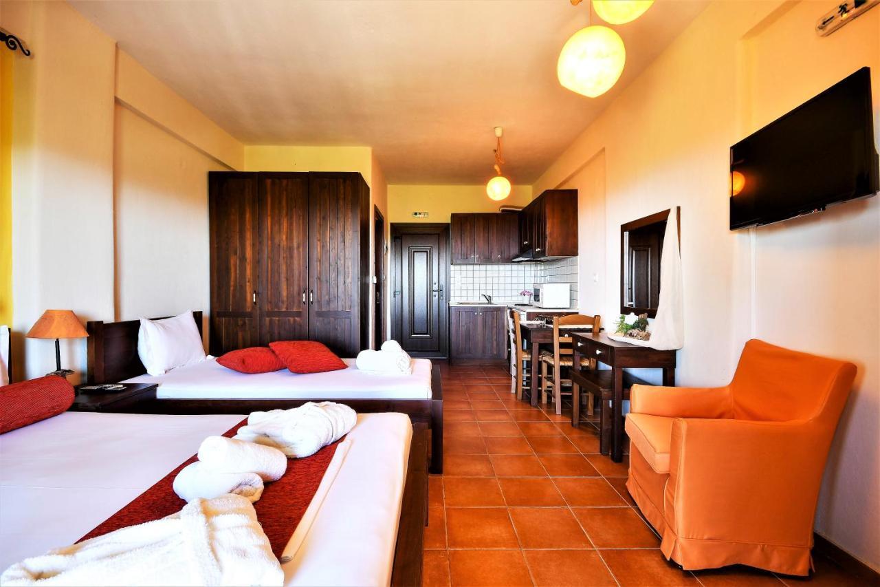 Guesthouse Amanitis Caesarea Skiti Екстер'єр фото