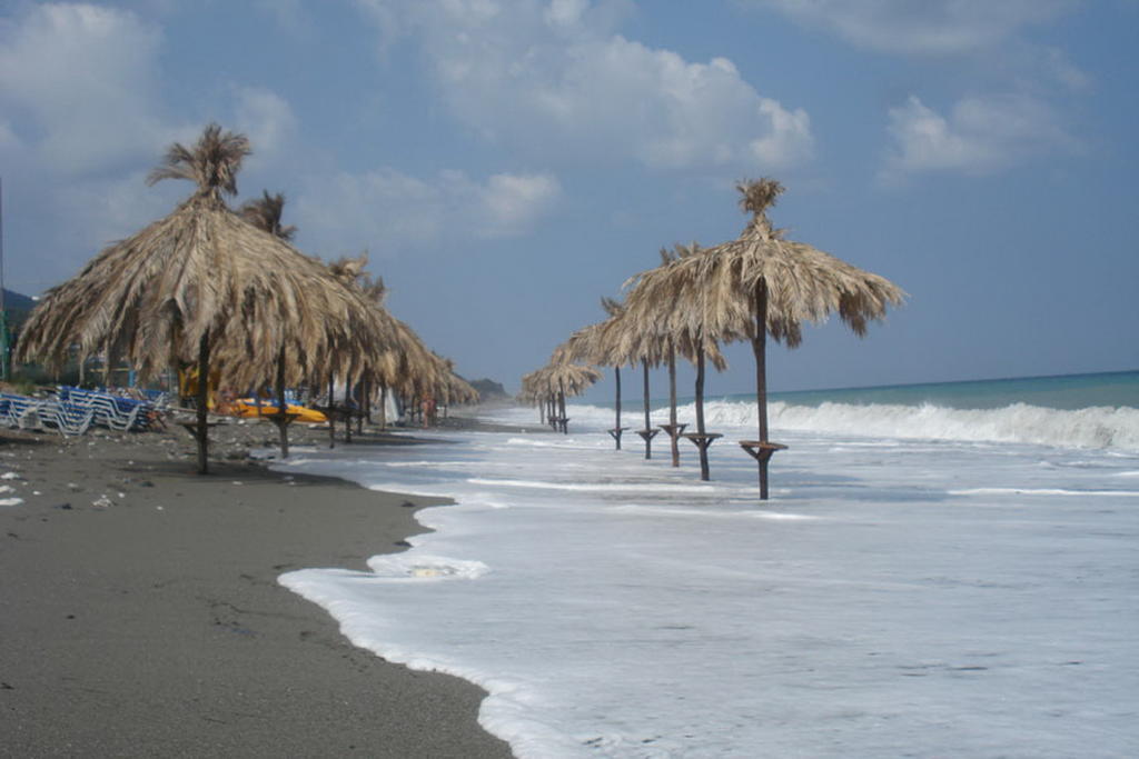 Guesthouse Amanitis Caesarea Skiti Екстер'єр фото