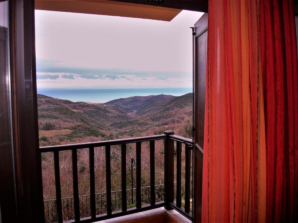 Guesthouse Amanitis Caesarea Skiti Екстер'єр фото